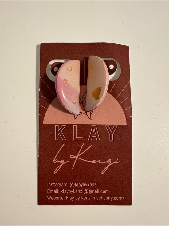 Jewelry - Pink & Gold Accent Clay Earrings